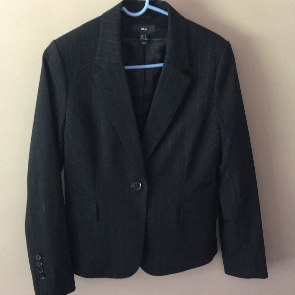 H&M Women’s Large Black Pinstripe Blazer One Button Jacket